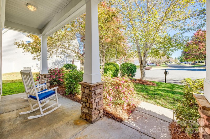 Property image 3 at 544 Marblewood Court, Fort Mill, SC 29708