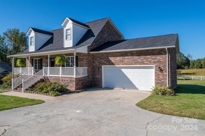 Property image 5 at 210 Cameron Drive, Kings Mountain, NC 28086