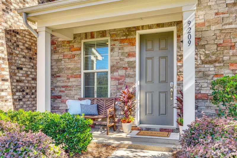 Property image 4 at 9209 Bluefield Street, Charlotte, NC 28273