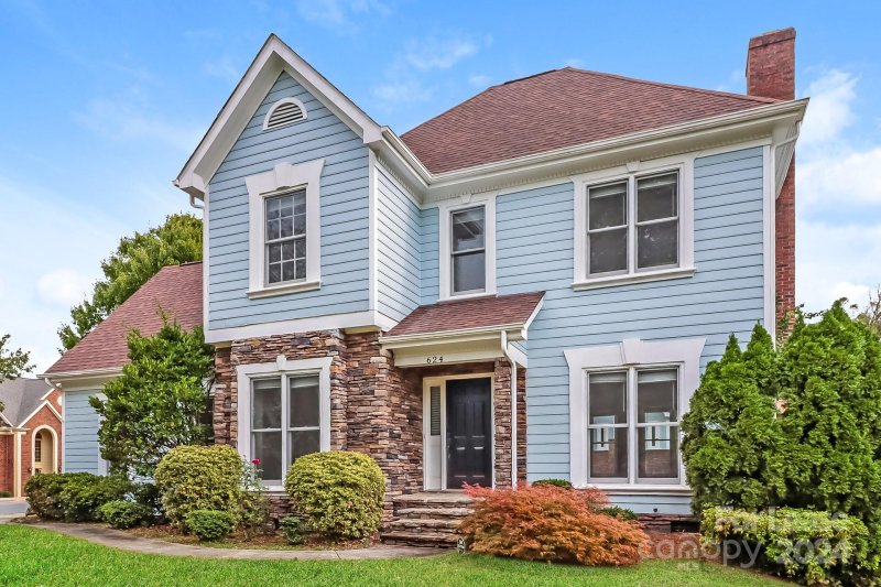 Property image 5 at 624 Trailing Rock Drive, Charlotte, NC 28214