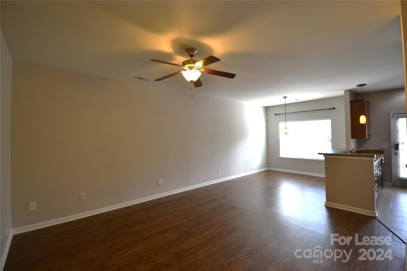 Property image 2 at 4751 Craigmoss Lane, Charlotte, NC 28278