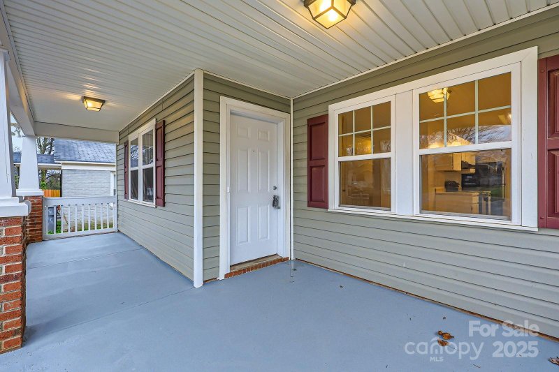 Property image 4 at 3004 Ridge Avenue, Charlotte, NC 28208