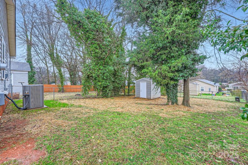 Property image 5 at 3004 Ridge Avenue, Charlotte, NC 28208