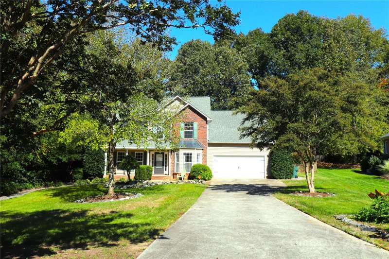 1554 Orange Hill Court