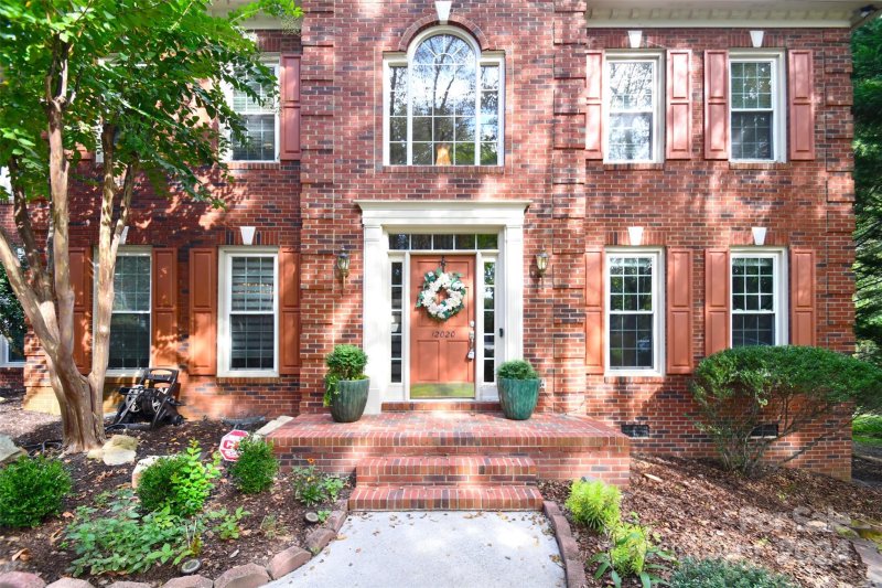 Property image 2 at 12020 Lavershire Court, Charlotte, NC 28262