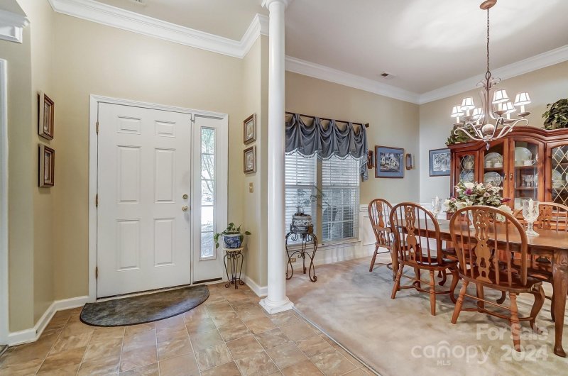 Property image 4 at 401 Dutchmans Meadow Drive, Mount Holly, NC 28120