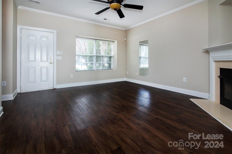 Property image 2 at 2425 Ryerson Court, Charlotte, NC 28213