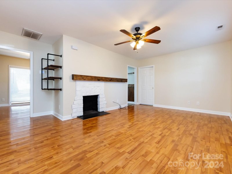 Property image 5 at 1324 Bethel Road, Charlotte, NC 28208