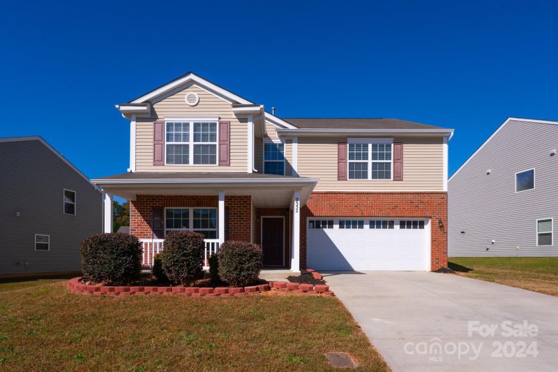 Property image 2 at 2332 Riding Trail Road, Gastonia, NC 28054