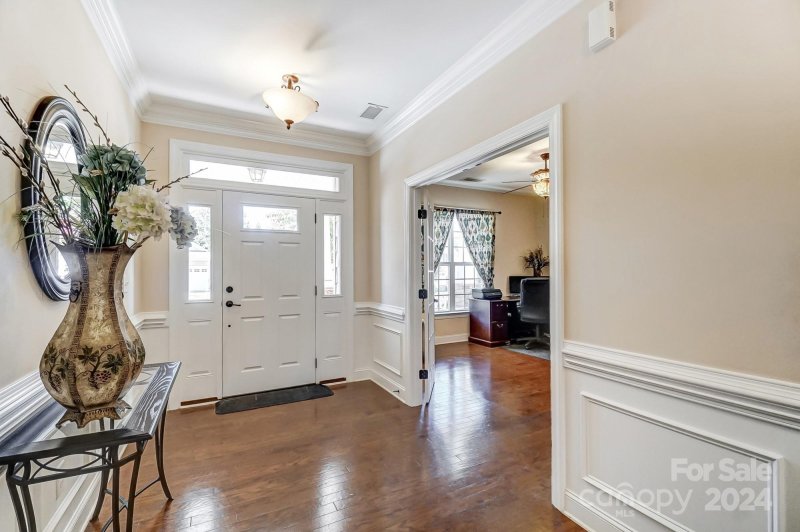 Property image 4 at 18426 Neville Avenue, Cornelius, NC 28031