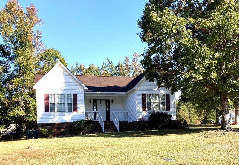 3002 Setters Lane
