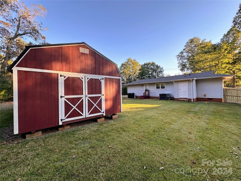 Property image 5 at 1700 Northwoods Drive, Kings Mountain, NC 28086