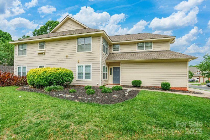 Property image 2 at 5832 Amity Springs Drive, Charlotte, NC 28212