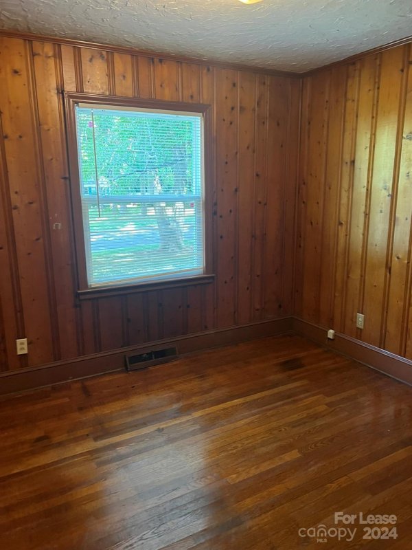 Property image 5 at 4308 Winfield Drive, Charlotte, NC 28205