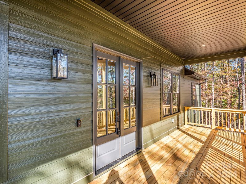 Property image 3 at 583 Dublin Lane, Columbus, NC 28722