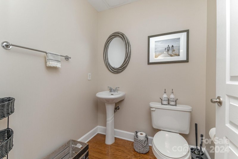 Property image 5 at 1320 Fillmore Avenue, Charlotte, NC 28203