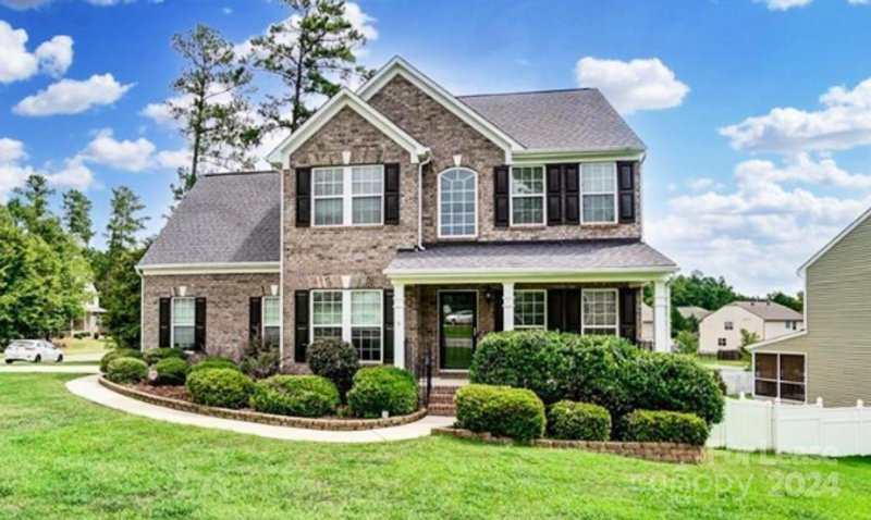 4818 Summerside Drive