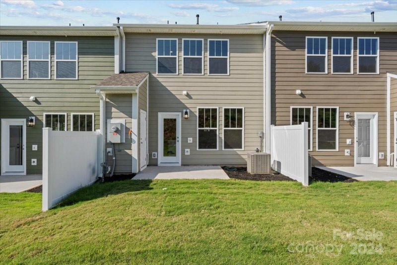 Property image 3 at 228 Tippin Trail, Travelers Rest, SC 29690