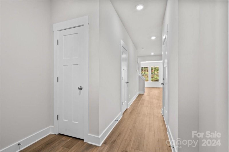 Property image 5 at 228 Tippin Trail, Travelers Rest, SC 29690