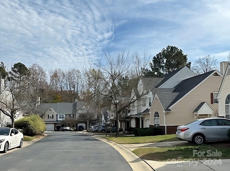 Property image 2 at 5880 Prescott Circle, Charlotte, NC 28269