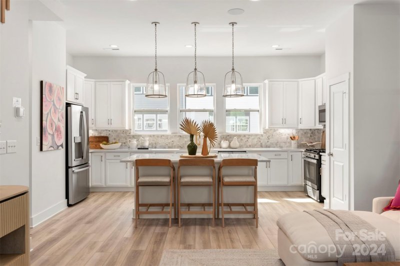 Property image 3 at 421 Prine Place, Charlotte, NC 28213