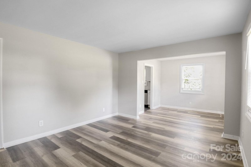 Property image 3 at 2908 Lasalle Street, Charlotte, NC 28216