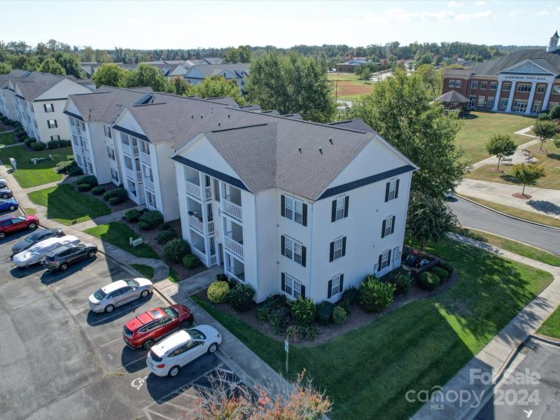 Property image 4 at 4074 Town Center Road, Harrisburg, NC 28075