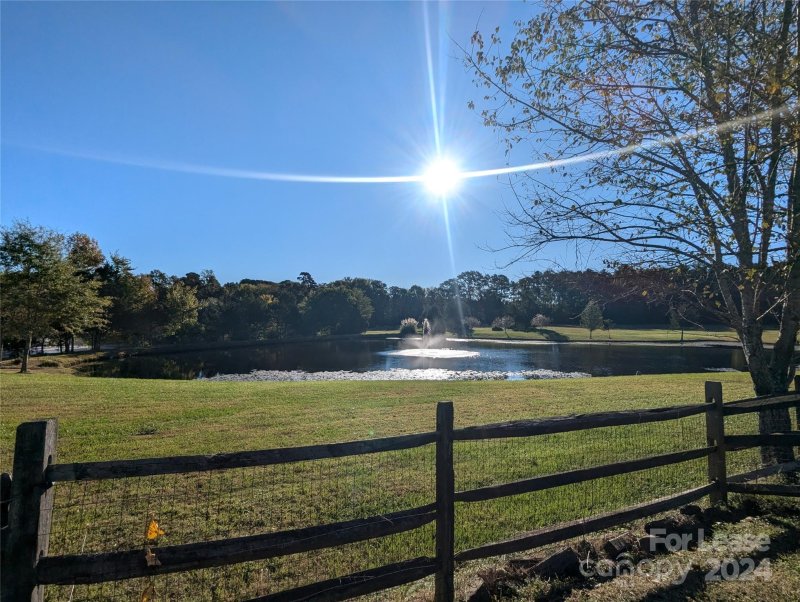 Property image 2 at 3918 Canterbrook Drive, Charlotte, NC 28269