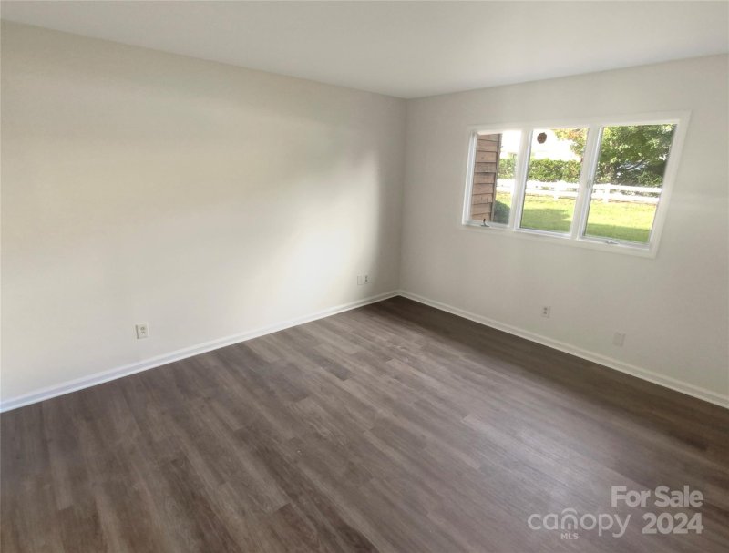 Property image 5 at 1831 J Julian Lane, Charlotte, NC 28208
