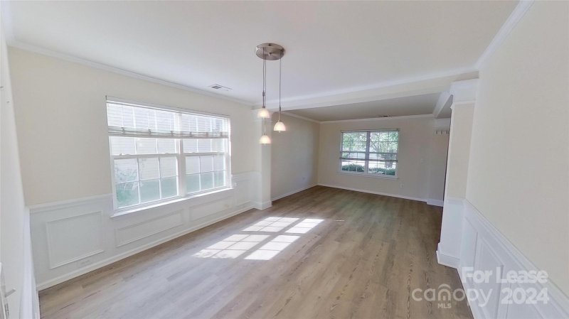 Property image 3 at 4813 Stowe Derby Drive, Charlotte, NC 28278