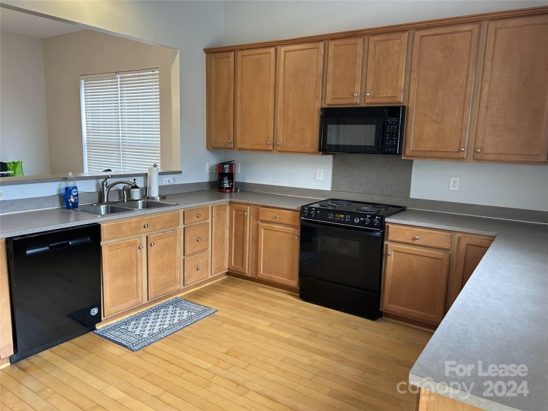 Property image 3 at 104 Kensington Street, Mooresville, NC 28117