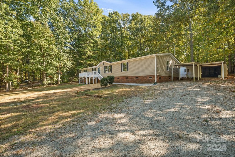 Property image 2 at 5027 Sierra Drive, Maiden, NC 28650