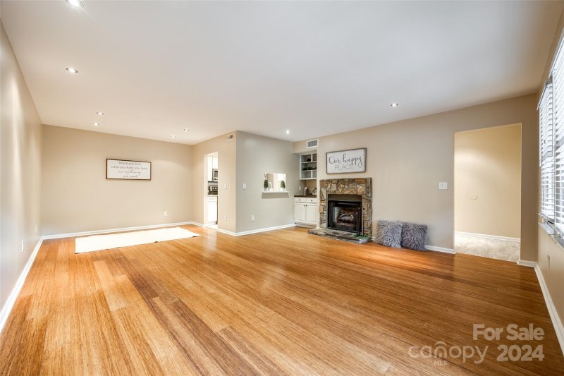 Property image 4 at 3500 Colony Crossing Drive, Charlotte, NC 28226