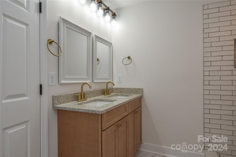 Property image 3 at 3926 Foxford Place, Charlotte, NC 28215