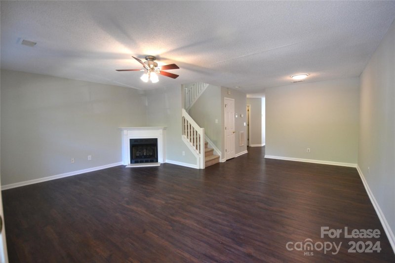 Property image 4 at 1889 Forest Side Lane, Charlotte, NC 28213