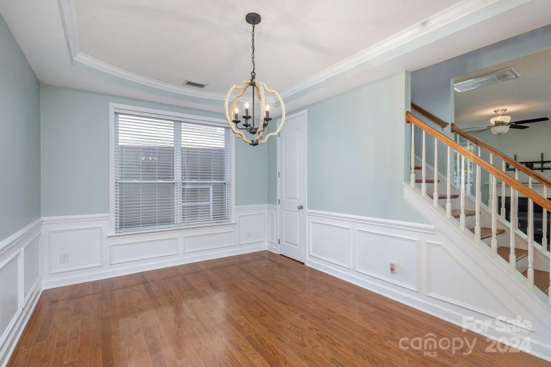 Property image 4 at 122 Tulip Drive, Mooresville, NC 28117