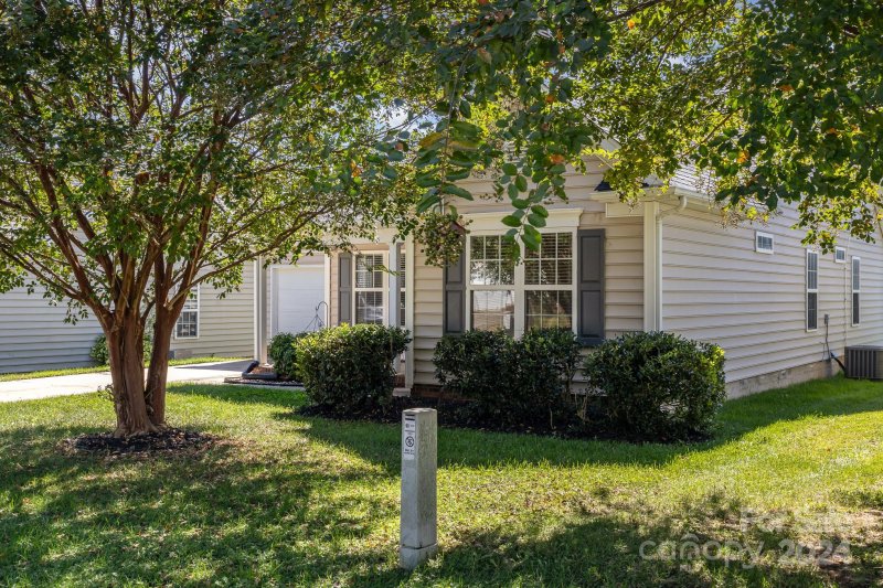 Property image 3 at 2126 Wexford Way, Statesville, NC 28625