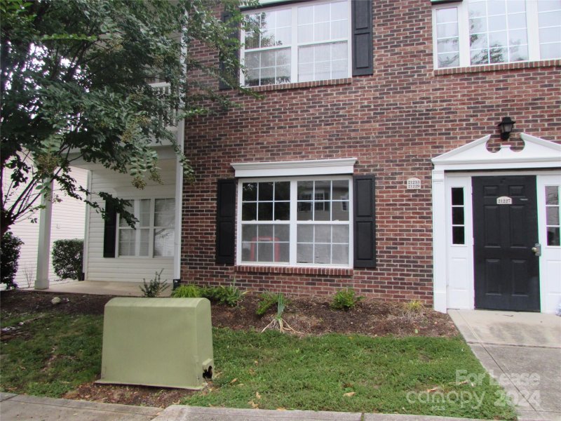 21229 Hickory Street