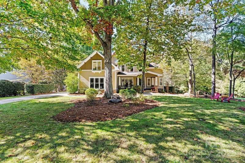 Property image 3 at 8903 Hillstone Court, Sherrills Ford, NC 28673