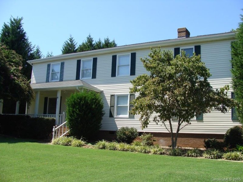 Property image 3 at 2611 Bayberry Court, Gastonia, NC 28056