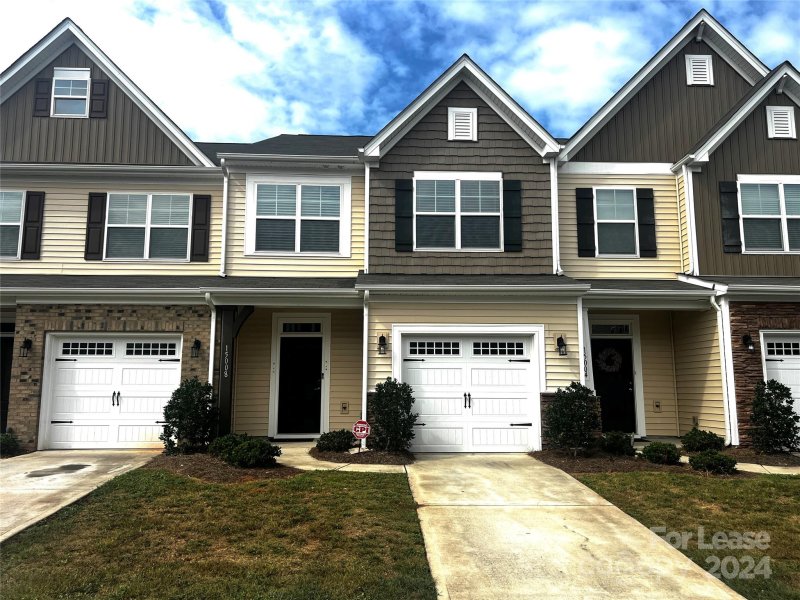 15008 Savannah Hall Drive