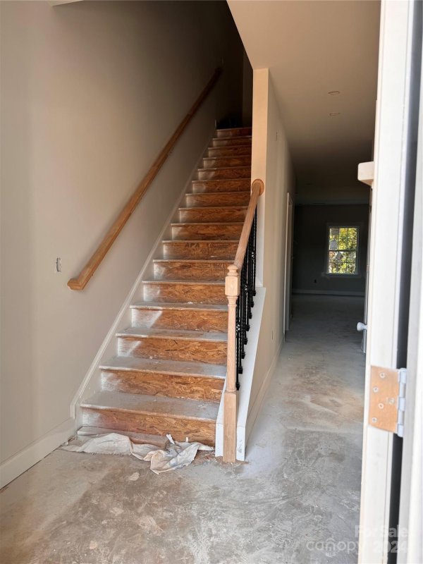 Property image 4 at 4057 Port Richmond Avenue, Gastonia, NC 28056