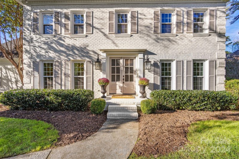 Property image 2 at 10161 Foxhall Drive, Charlotte, NC 28210