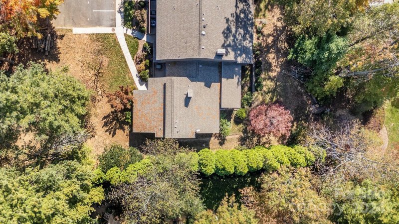 Property image 5 at 464 Crowfields Drive, Asheville, NC 28803