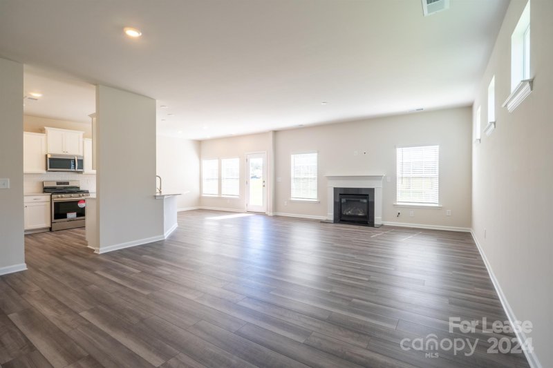 Property image 4 at 15307 Lake Ridge Road, Charlotte, NC 28278