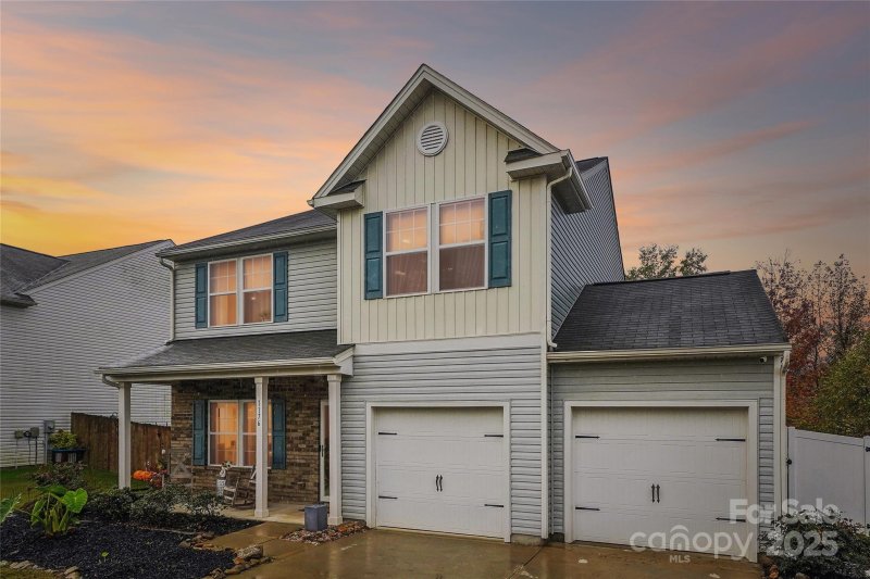 Property image 2 at 1176 Whitehall Hill Road, York, SC 29745