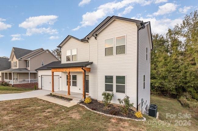 Property image 3 at 4020 Hereford Lane, Dallas, NC 28034