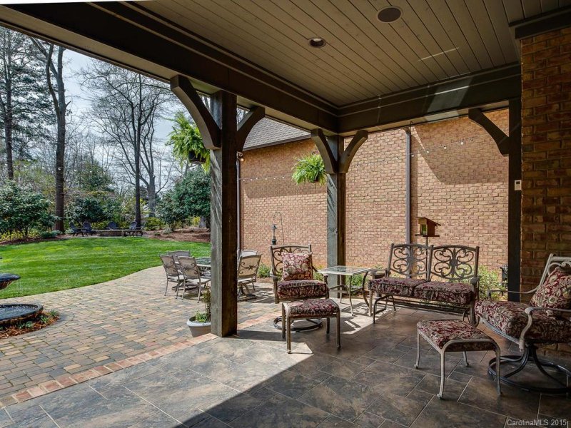 Property image 3 at 4322 Sharon View Road, Charlotte, NC 28226