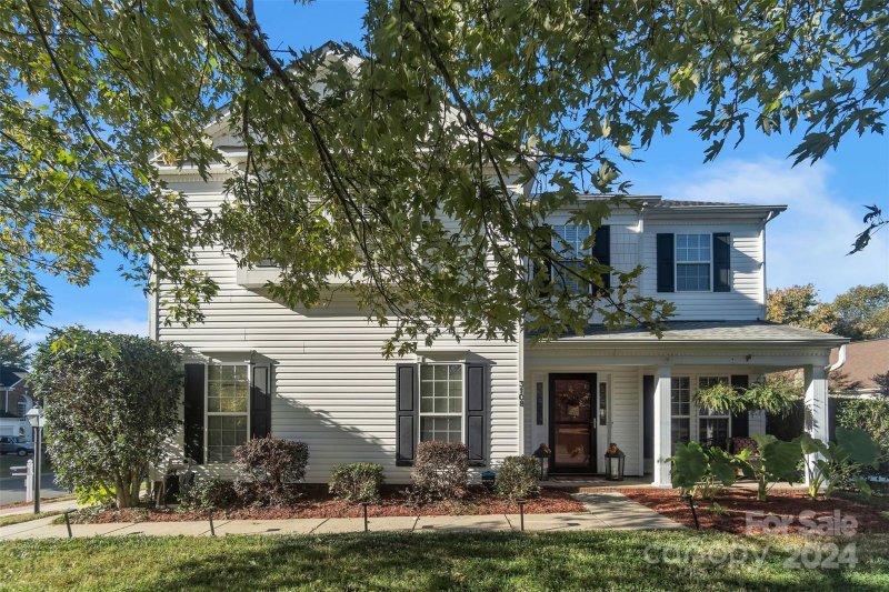 Property image 2 at 3108 Wyntree Court, Matthews, NC 28104