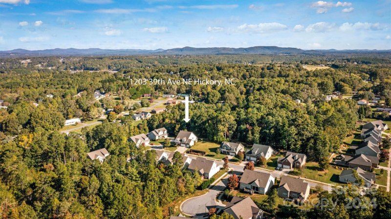 Property image 3 at 1203 39th Avenue, Hickory, NC 28601